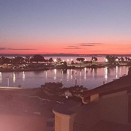 Les Hebergements De La Plage En Ville Martigues Bagian luar foto